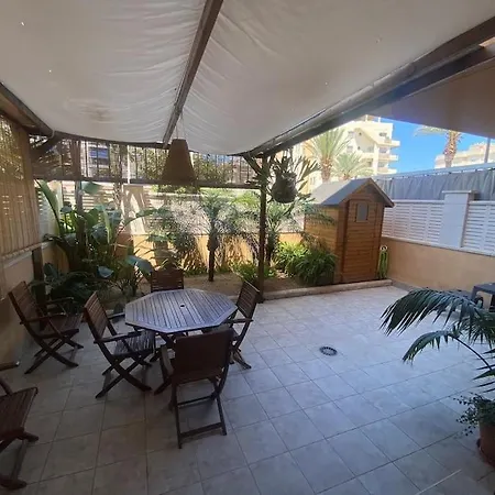 Sun & Sea Apartment